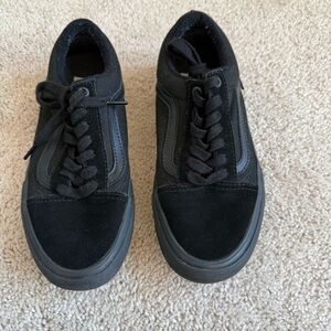 Classic Black Vans Sneaker